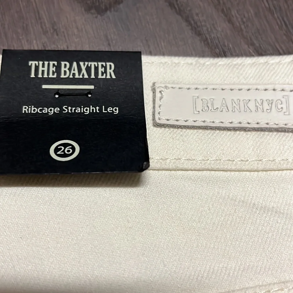 [BLANKNYC] Straight Leg Raw Hem Jean | Five Pocket Ribcage - 26 NWT